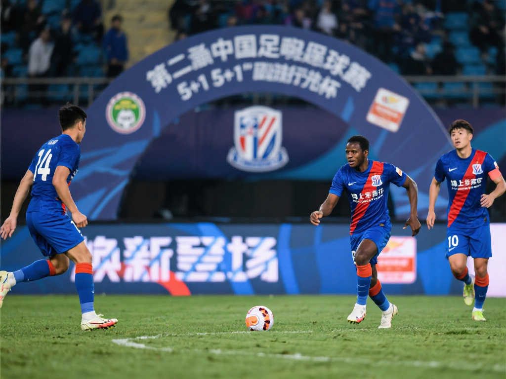 让他在禁区 让他在禁区