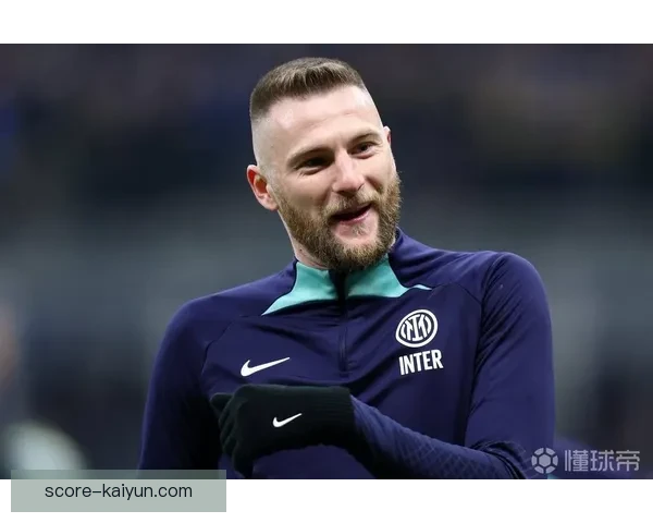 什克里尼亚尔防守数据持续稳定，赛季表现值得关注。