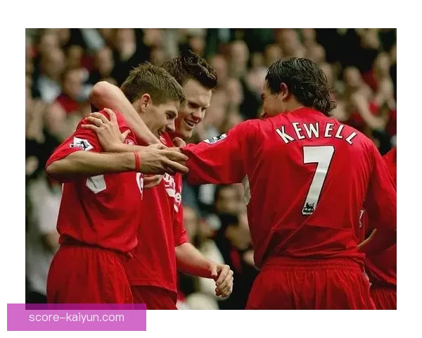 史蒂文·杰拉德在英超的执教表现持续引发关注，未来发展值得期待