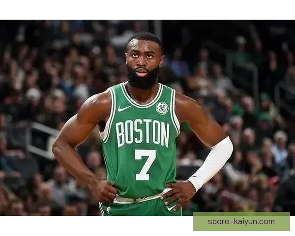 范戴克重返格罗宁根首秀表现稳健，状态回暖备受期待