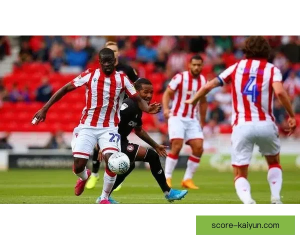 布莱克本防守反击战术近期表现稳健